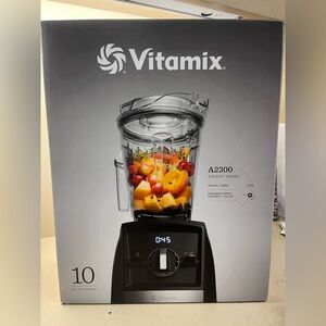 Vitamix A2300 Ascent Series Blender - Black